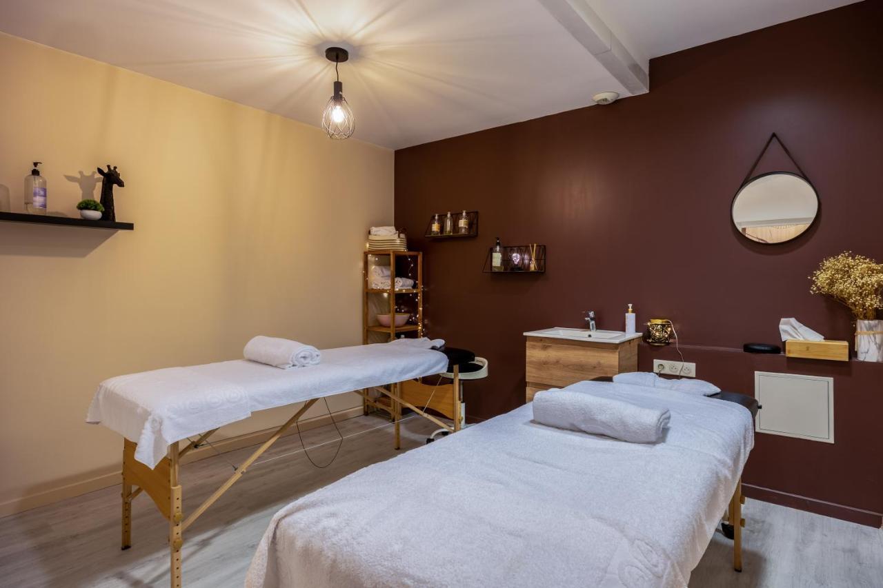Hotel Et Spa Du Chateau Lagord Zewnętrze zdjęcie