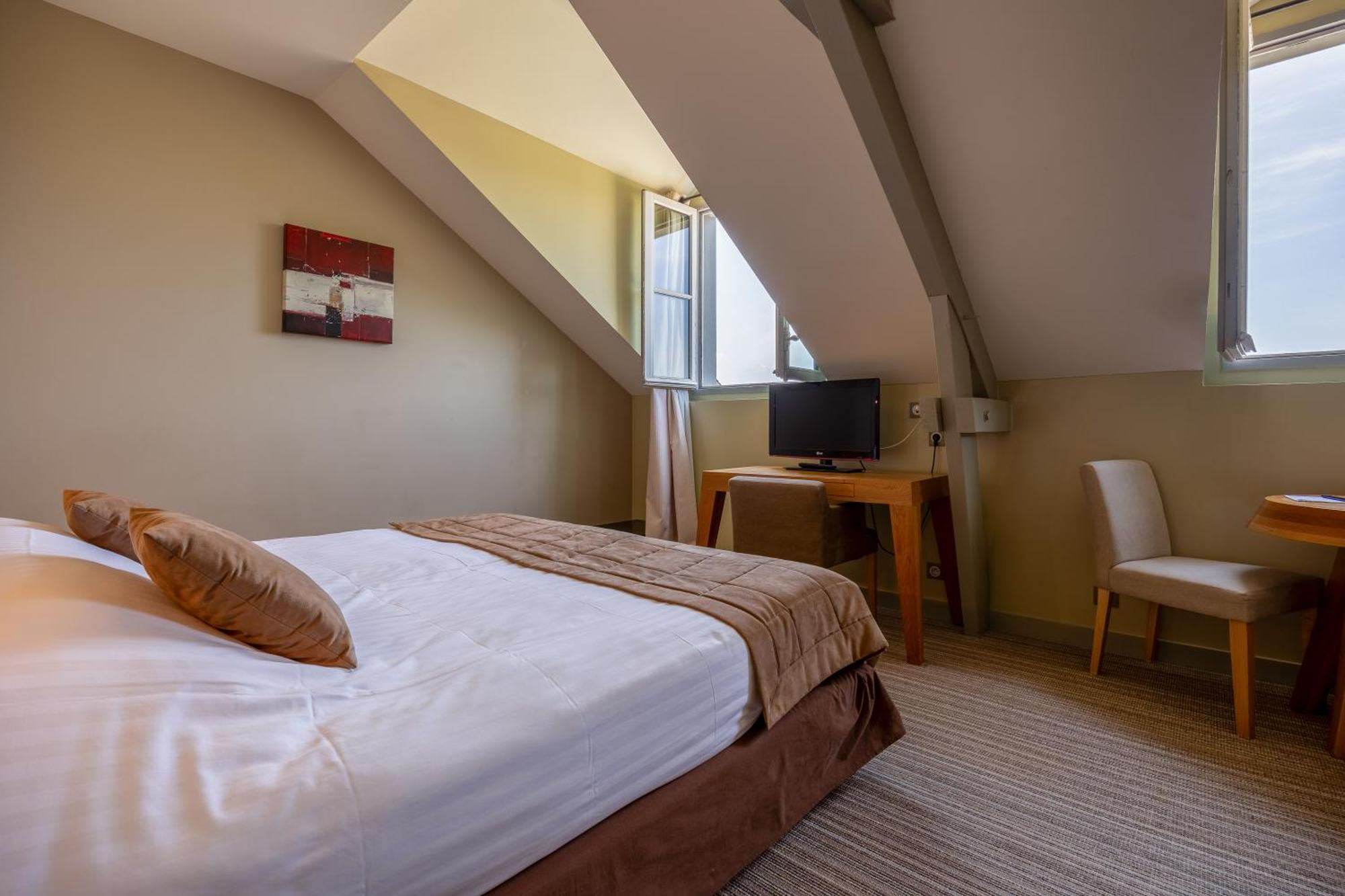 Hotel Et Spa Du Chateau Lagord Pokój zdjęcie